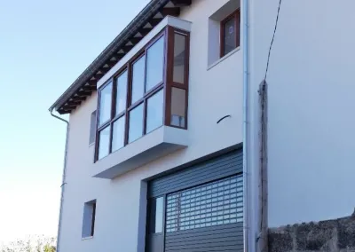 Local y vivienda Ariany - Proyecto JLV Arquitectura